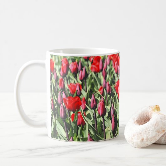 Rote Tulpen Kaffeetasse (Mit Donut)