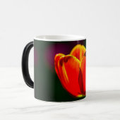 Rote Tulpenblume Verwandlungstasse (Vorderseite Links)