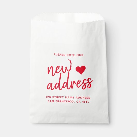 Rote Typografie Bitte beachten Sie unsere neue Adr Geschenktütchen (Vorderseite)