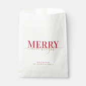Rote Typografie froh und hell Weihnachten Geschenktütchen (Vorderseite)