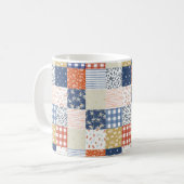 Rote und Blaue Patchwork Kaffeetasse (Vorderseite Links)