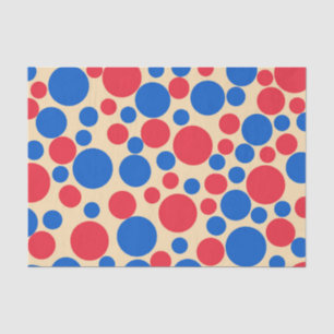 Rote und blaue Punkte auf Tan Seidenpapier