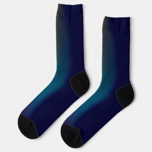 Rote und blaue Socken