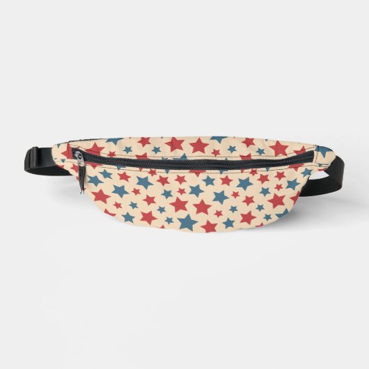 Rote und blaue Sterne, 4. Juli, beiger Hintergrund Bauchtasche (Vorderseite)