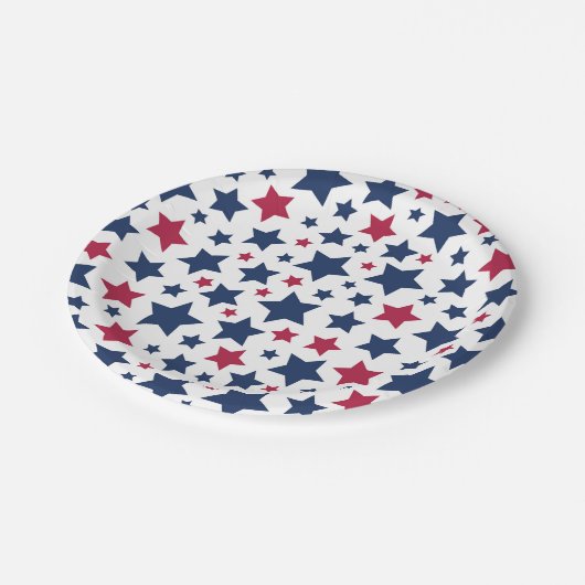 Rote und Blaue Sterne - Muster der amerikanischen Pappteller (Schrägansicht)