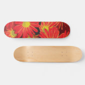 Rote und gelbe Blumen 1 Skateboard (Horizontal)
