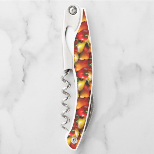 Rote und gelbe Paprikaschoten Kellnermesser (Vorderseite)