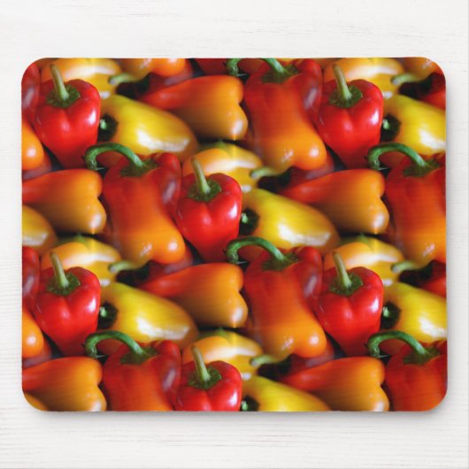 Rote und gelbe Paprikaschoten Mousepad (Vorne)