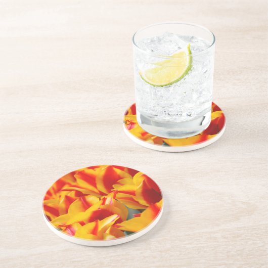 Rote und gelbe Tulpen Getränkeuntersetzer (Seite)