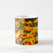 Rote und gelbe Tulpen Kaffeetasse (Mittel)