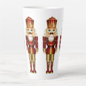 Rote und goldene Nutcrackers Latte Tasse (Vorderseite)