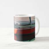 ROTE UND GRÜNE BOOTDOCKING AUF DEM DOCK KAFFEETASSE (VorderseiteRechts)