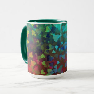 Rote und grüne herabfallende Herzen Tasse