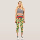 Rote und grüne Herzen Capri Leggings (Vorderseite)