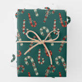 Rote und grüne Kerzenständer koordinierte Weihnach Geschenkpapier Set (Beispiel)