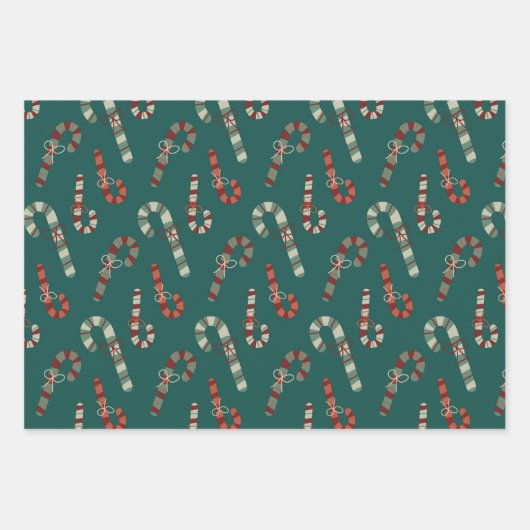 Rote und grüne Kerzenständer koordinierte Weihnach Geschenkpapier Set (Vorderseite)