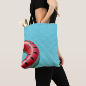Rote und grüne Lifebuodie am Pool Tasche (Von Nahem)