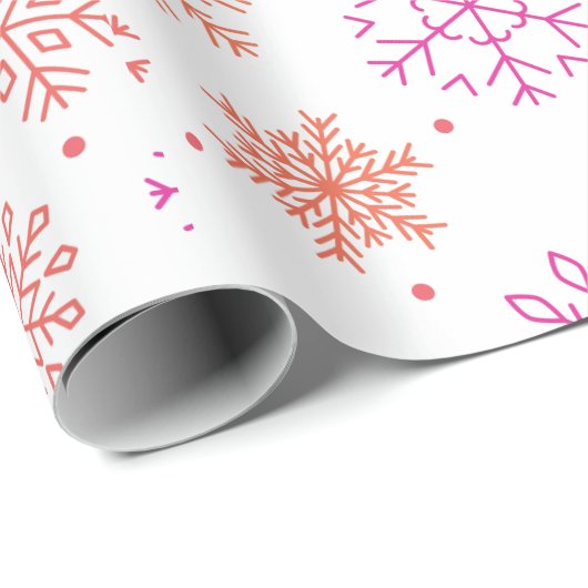 Rote und orangefarbene Schneeflocken Moderne Weihn Geschenkpapier (Rolleneckpunkt)