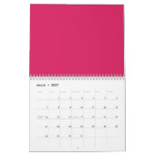 Rote und rosa Blume mit üppig grünem l Kalender (Mär 2027)