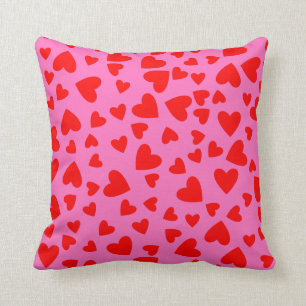 Rote und rosa Herzen Kissen