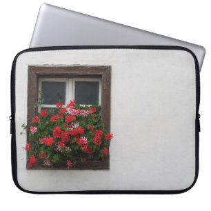 Rote und rosa Pelargonie Laptopschutzhülle