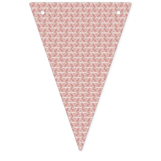 Rote und rosa Textilien auf einem gemusterten Tepp Wimpelkette (Zweite Fahne)