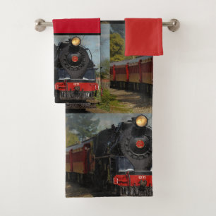 Rote und schwarze Eisenbahn Set Badehandtuch