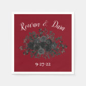 Rote und schwarze Rose Gothic Wedding Napkins Serviette (Vorderseite)