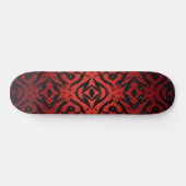 Rote und schwarze Tribal-Muster Skateboard (Horizontal)