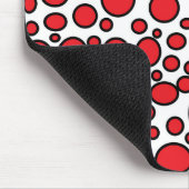 Rote und schwarze Tupfen Mousepad (Ecke)