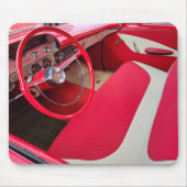 Rote und weiße Altfahrzeuge Räume Mousepad (Vorne)