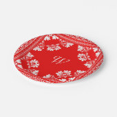 Rote und weiße Bandane mit Monogramm Pappteller (Schrägansicht)