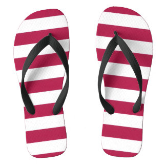 Rote und weiße gestreifte Flip Flops – Sommer-Stra Badesandalen