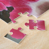 Rote und weiße Gloxinia-Blume. Puzzle (Seite)