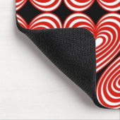 Rote und weiße Linde Herz Mousepad (Ecke)