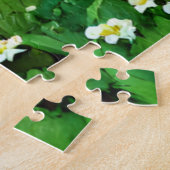 Rote und weiße Milchkühe in einem Erdbeerpflaster Puzzle (Seite)