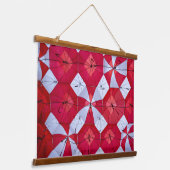 Rote und weiße offene Decken Wandteppich Mit Holzrahmen (Gewinkelt)