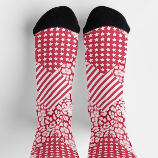 Rote und weiße Patchwork rustikal Socken (Oben)