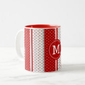 Rote und weiße Polka-Punkte für Monogramm Zweifarbige Tasse (Vorderseite Links)