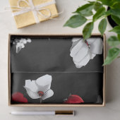 Rote und weiße Pupien auf der schwarzen Decodipage Seidenpapier (Geschenk)