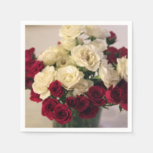 Rote und weiße Rose Serviette (Vorderseite)
