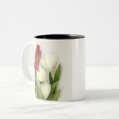 Rote und weiße Tulips Zweifarbige Tasse (Vorderseite Links)