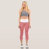 Rote und weiße Weihnachtsblasen mit Schneeflocken Capri Leggings (Vorderseite)