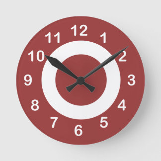 Rote und weiße Zielkreise Runde Wanduhr