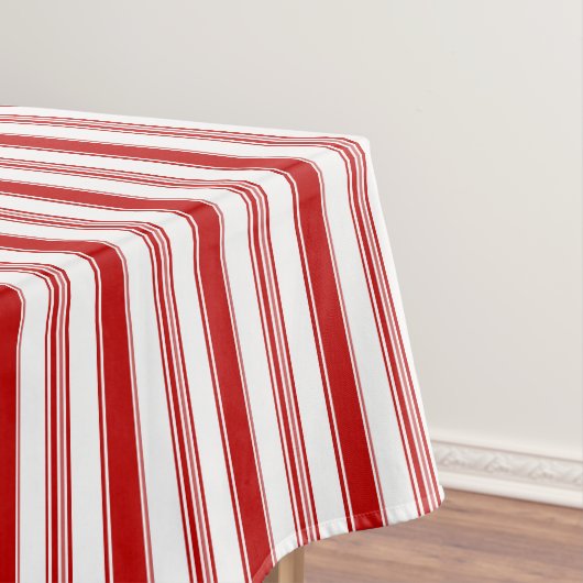 Rote vertikale Streifen Tischdecke (Beispiel)