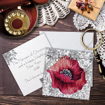 Rote Vintage Blume Linen Textur Blumenmuster<br><div class="desc">Rote Vintage Blume Linen Textur Blumenmuster Ferienkarte. Rustikale,  Vintage Mohnkunst auf Leinenstruktur mit grauem Blumenmuster. An der Vorderseite der Karte steht "Happy Ferien" in schwarzer Typografie. Auf der Rückseite eine anpassbare Nachricht,  die lautet: "Das glücklichste Weihnachten und ein glückliches gesundes Neues Jahr" mit individualisierbarem Familiennamen unten.</div>