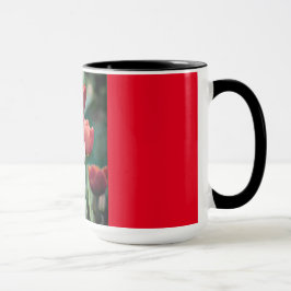 Rote Wecker-Tasse mit roten Tulpen Tasse