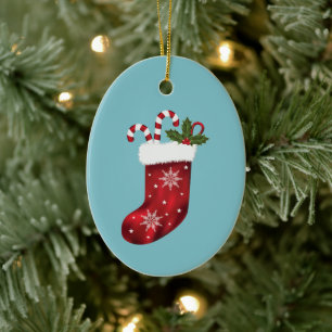 Rote Weihnachtsstrumpfhose mit Zuckerrohr und Stec Keramik Ornament