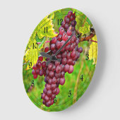 Rote Weintrauben Große Wanduhr (Winkel)