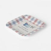 Rote Weiße Due Gingham-Baby-Shower-Party Pappteller (Gewinkelt)